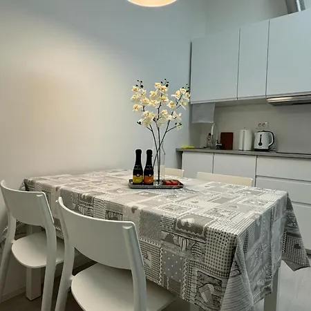 Apartment Elena *